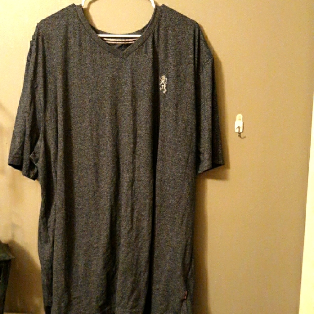 Short sleeved shirt